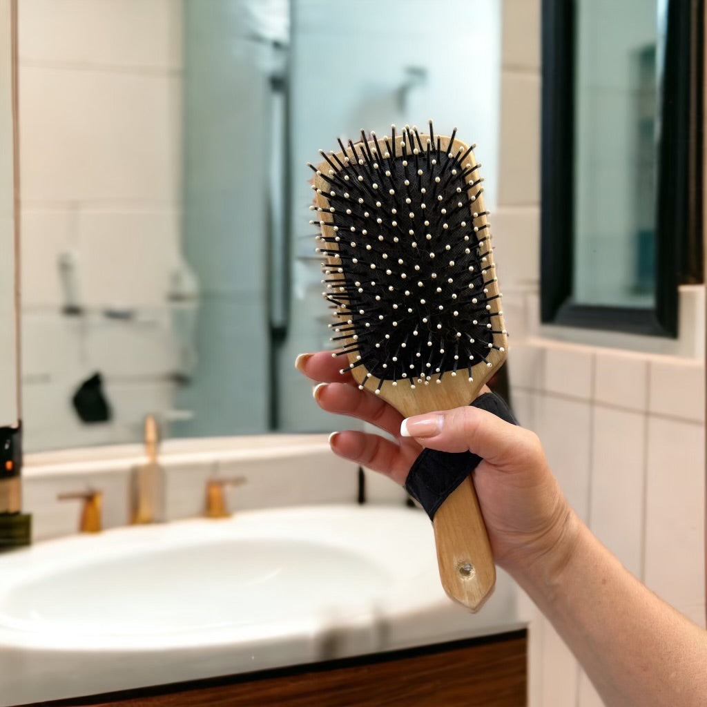 Adaptive hand grip tool | The HandyBand