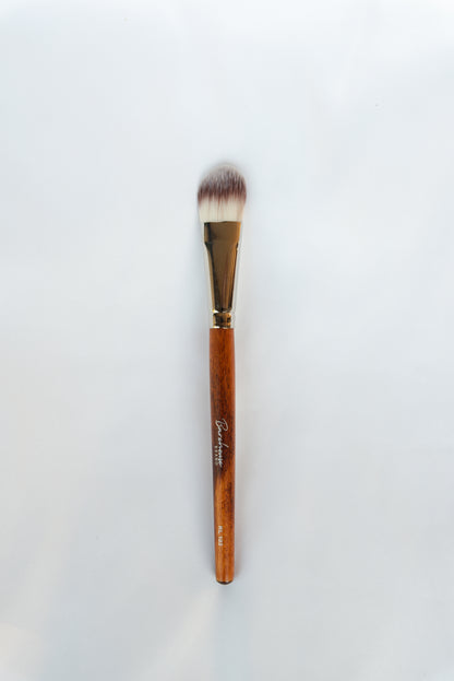 Cruelty-free Makeup Brushes | The Revival Collection